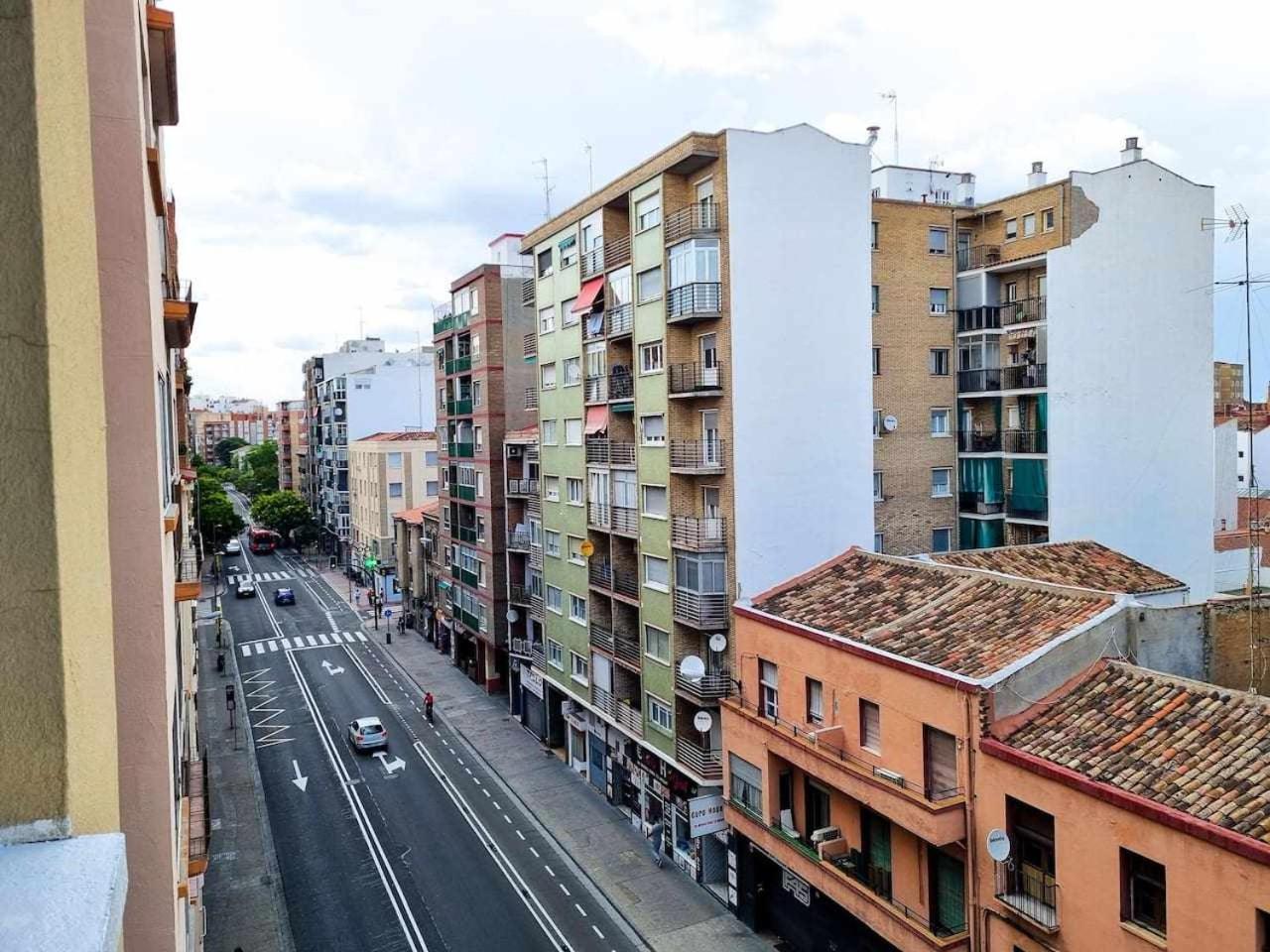 Highway To El Pilar Comotucasa Saragossa Zewnętrze zdjęcie